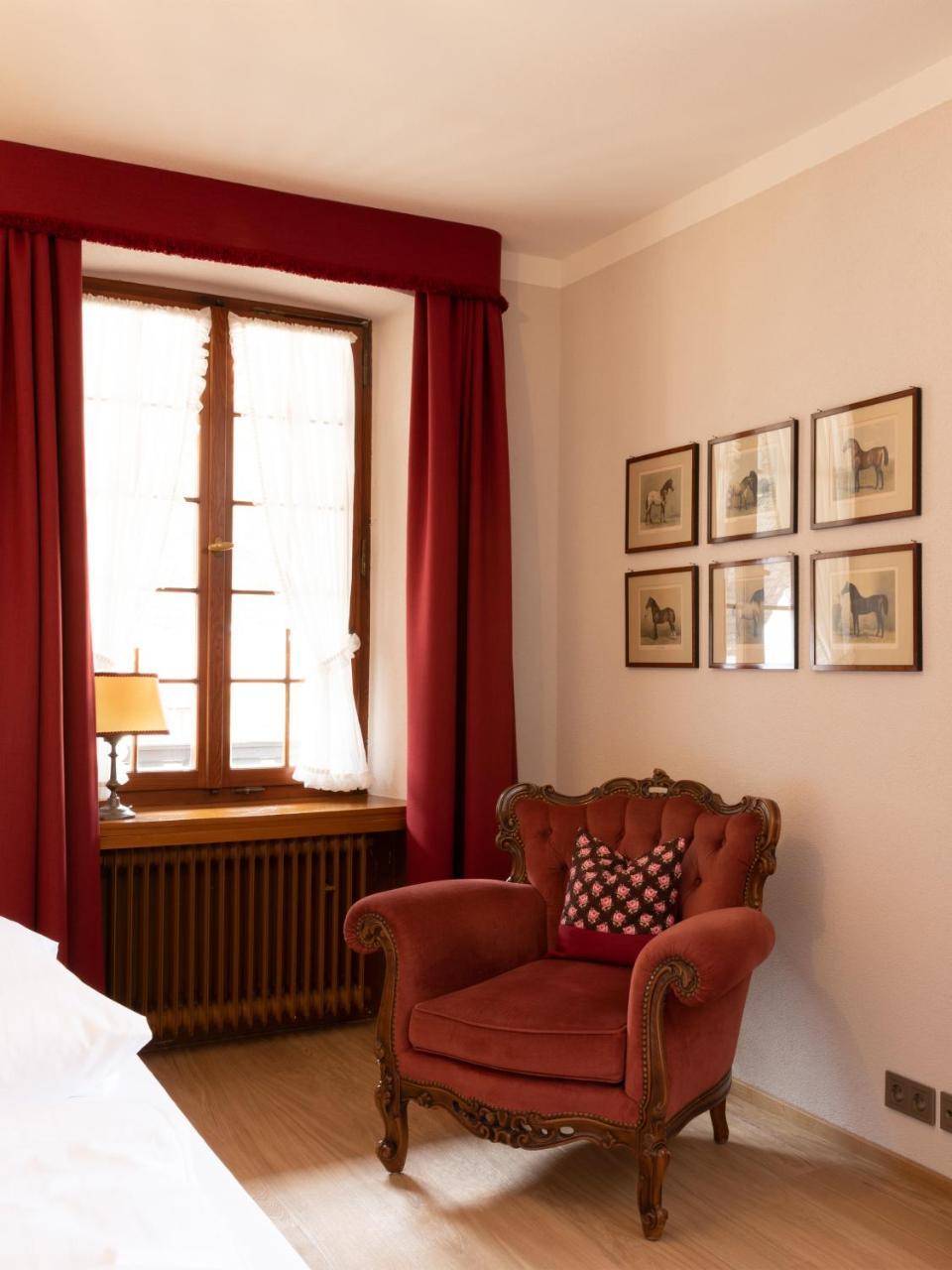 Hotel Gasthaus Adler グロッタータール エクステリア 写真