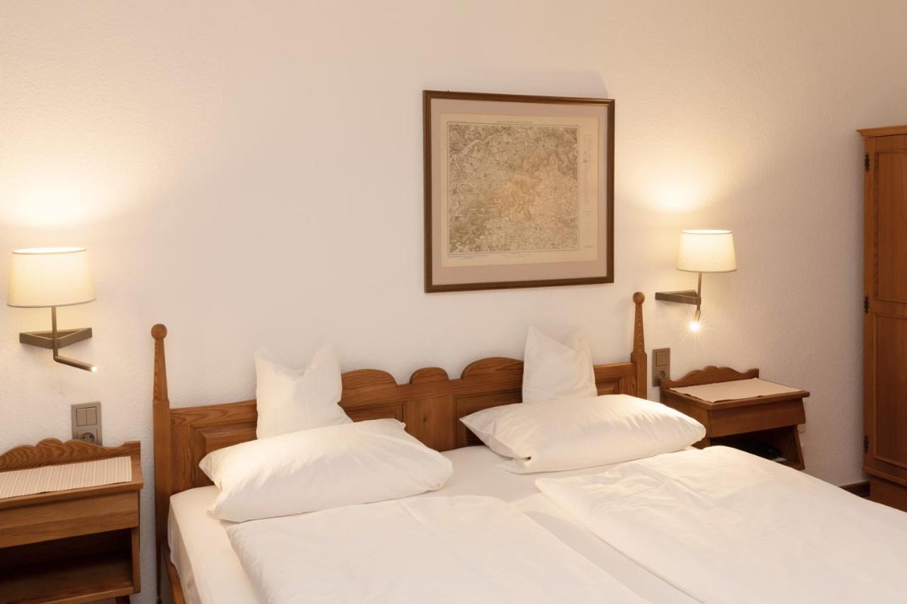 Hotel Gasthaus Adler グロッタータール エクステリア 写真
